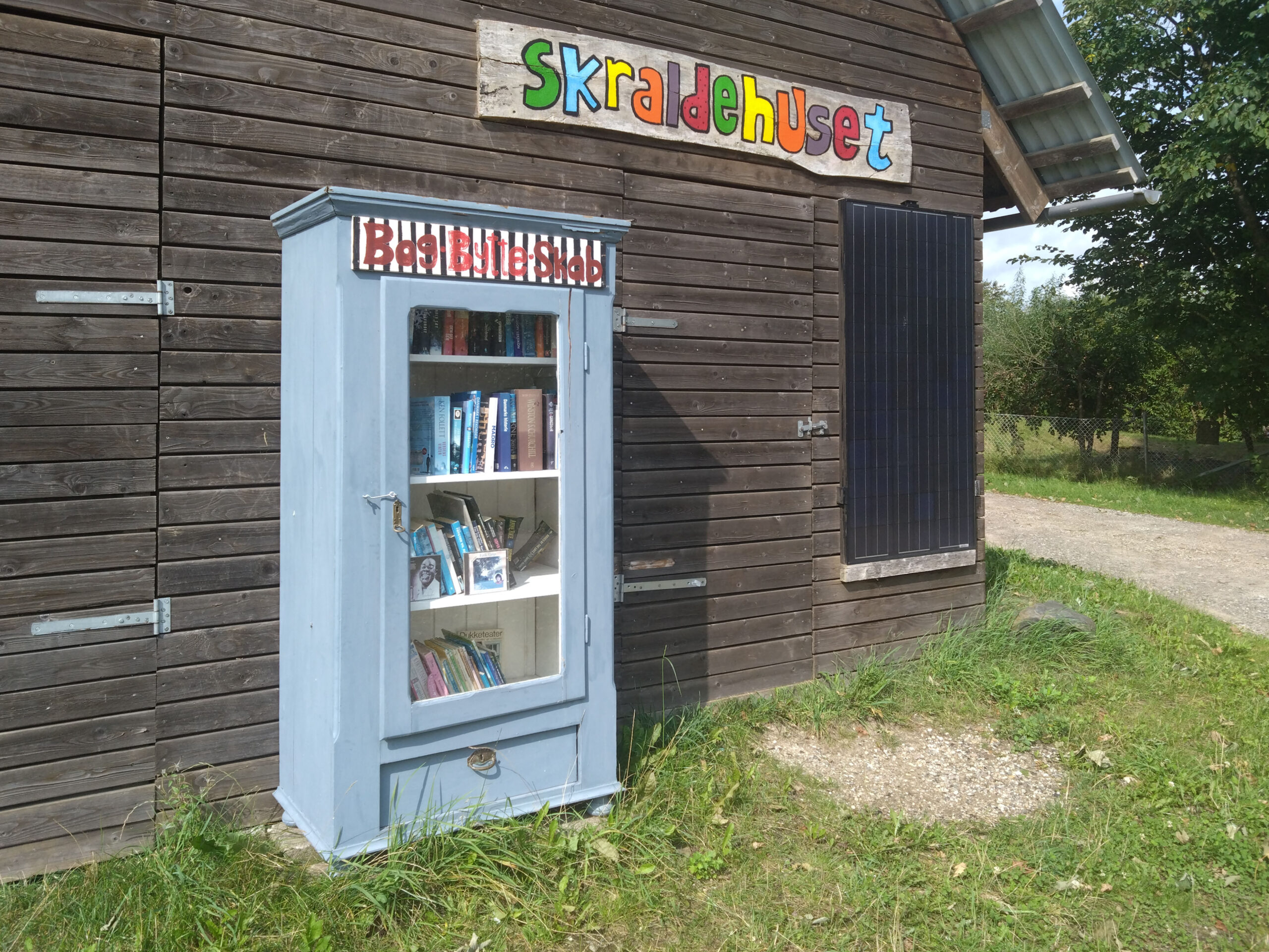 Bogbytteskab