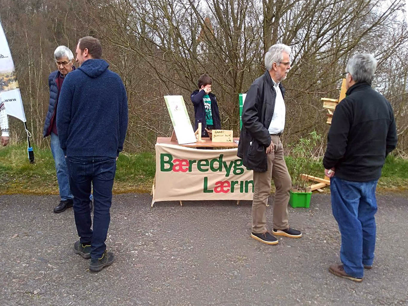 Bæredygtig Læring - stand med insekthoteller til at tage med hjem